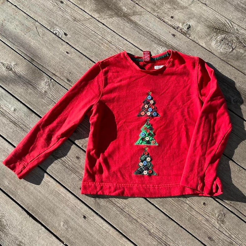 Merry & Bright red christmas tree buttons + embroidered holiday t-shirt